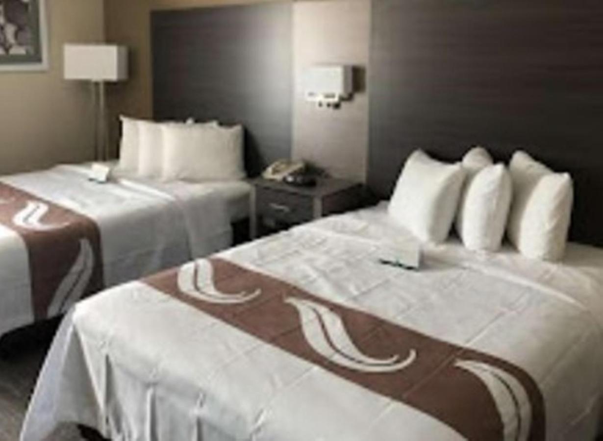 Quality Inn & Suites Roanoke - Fort Worth North Zewnętrze zdjęcie