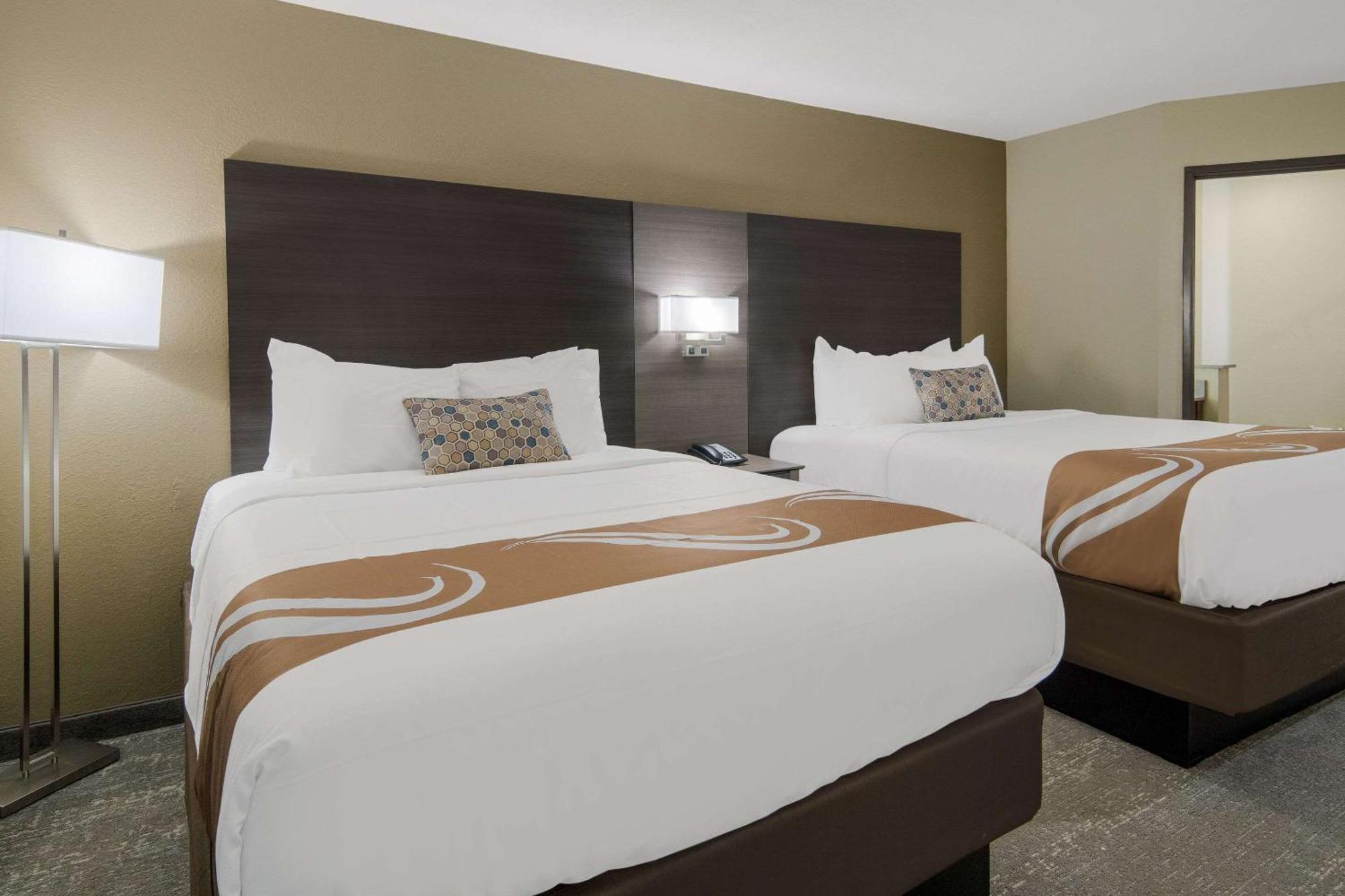 Quality Inn & Suites Roanoke - Fort Worth North Zewnętrze zdjęcie